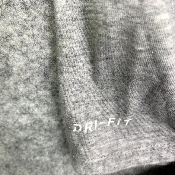 The Nike Tee Shirt Dri Fit Adult Extra Large Gray Just Do It Basketball Casual - Picture 6 of 10